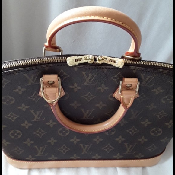 HELLO GORGEOUS! LV ALMA SOLD! - Picture 3 of 12